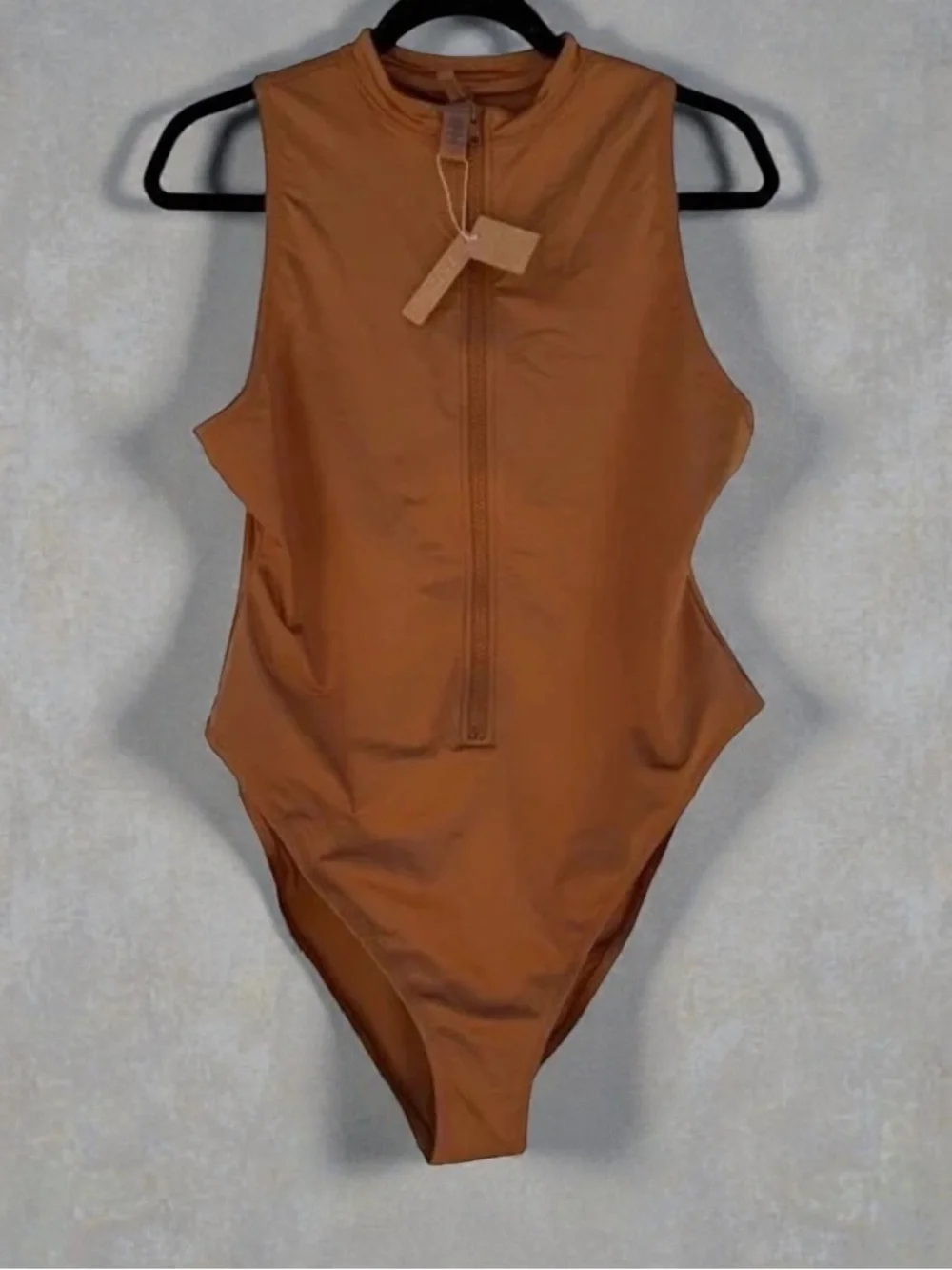 Skims Recycled Swim Sleeveless One Piece Womens 4X Almond SW-SLO-0149 G78-59‎